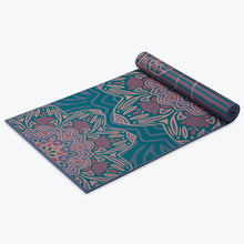 Load image into Gallery viewer, Premium Reversible Jade Salutation Yoga Mat (6mm)