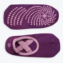 Load image into Gallery viewer, Grippy Yoga-Barre Socks - 2 Pack
